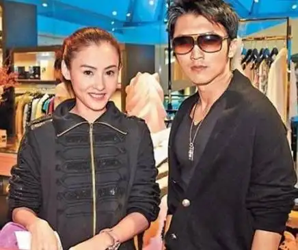 谢霆锋买菜照流出,暴露张柏芝离婚前的生活,可惜要被王菲毁了