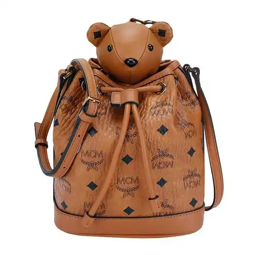 mcm女士人造革单肩包斜挎包水桶包myz8axl47视频