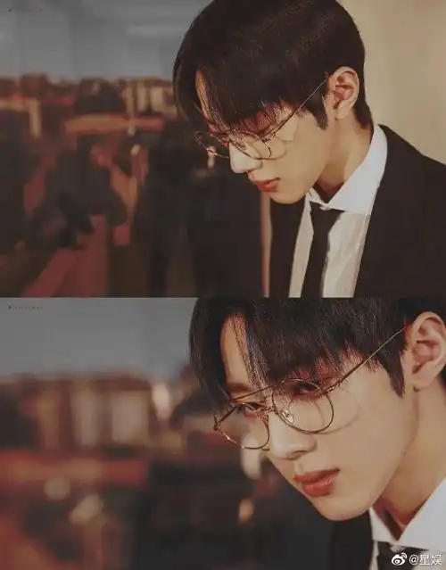 一眼沦陷的侧颜#这精致的侧脸,谁看了不说一句我可以赖冠霖也太帅了