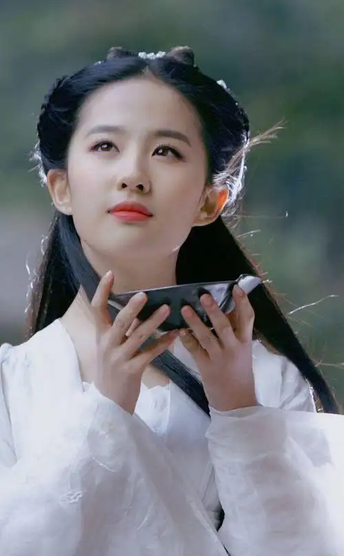 刘亦菲刘宇宁将合作古装剧?继刘诗诗后再次和85花搭档?