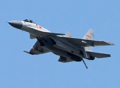 歼15飞行员牺牲 歼15飞行员张超牺牲瞬间画面 歼15舰载战斗机介绍_设