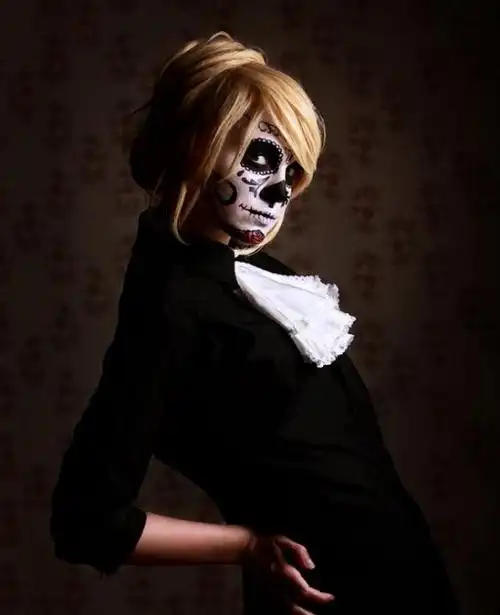 再换一种美丽的恐怖,鬼娃娃上前觐见!(图)