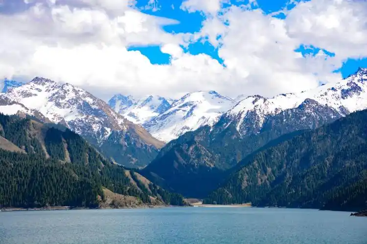 大美新疆(二)天山天池