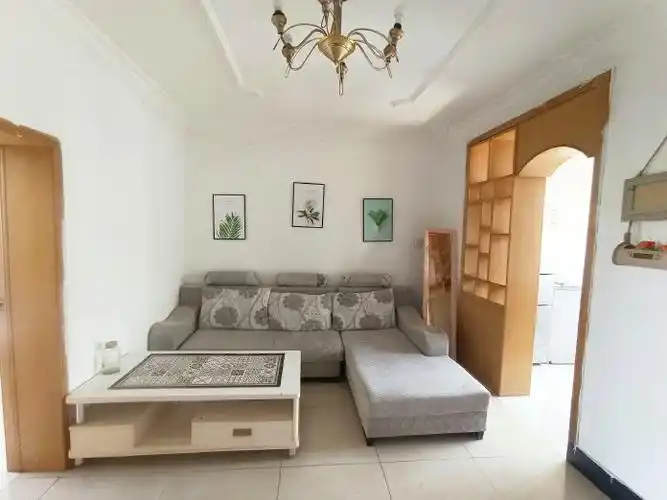 烟厂f区48平米2室1厅1卫带全套家电家具出租停车免费