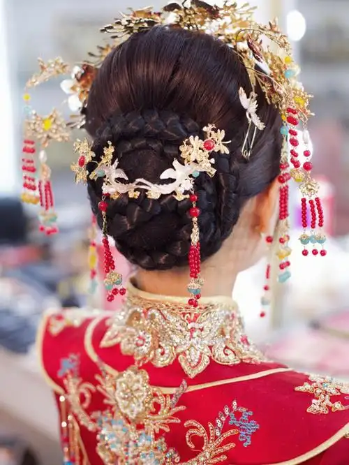 简单的中式盘发