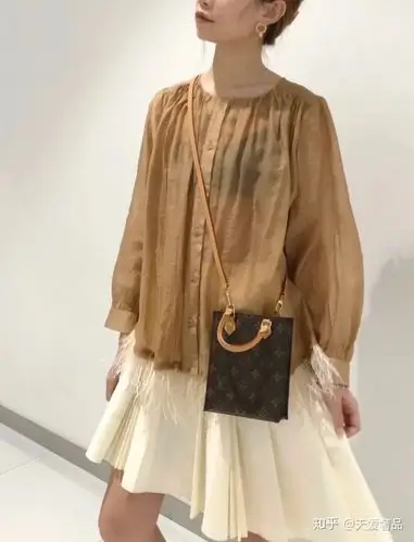 lv老花mini琴谱包