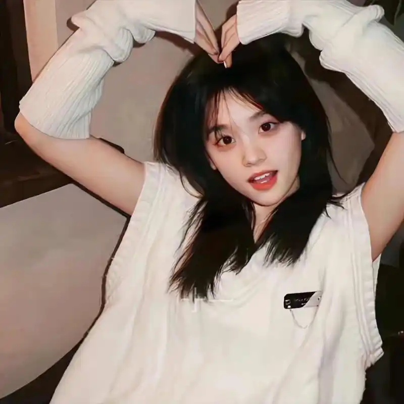 甜妹比心头像,速来 高二的我好像开窍了,我怕自己后悔,学习非常有动力