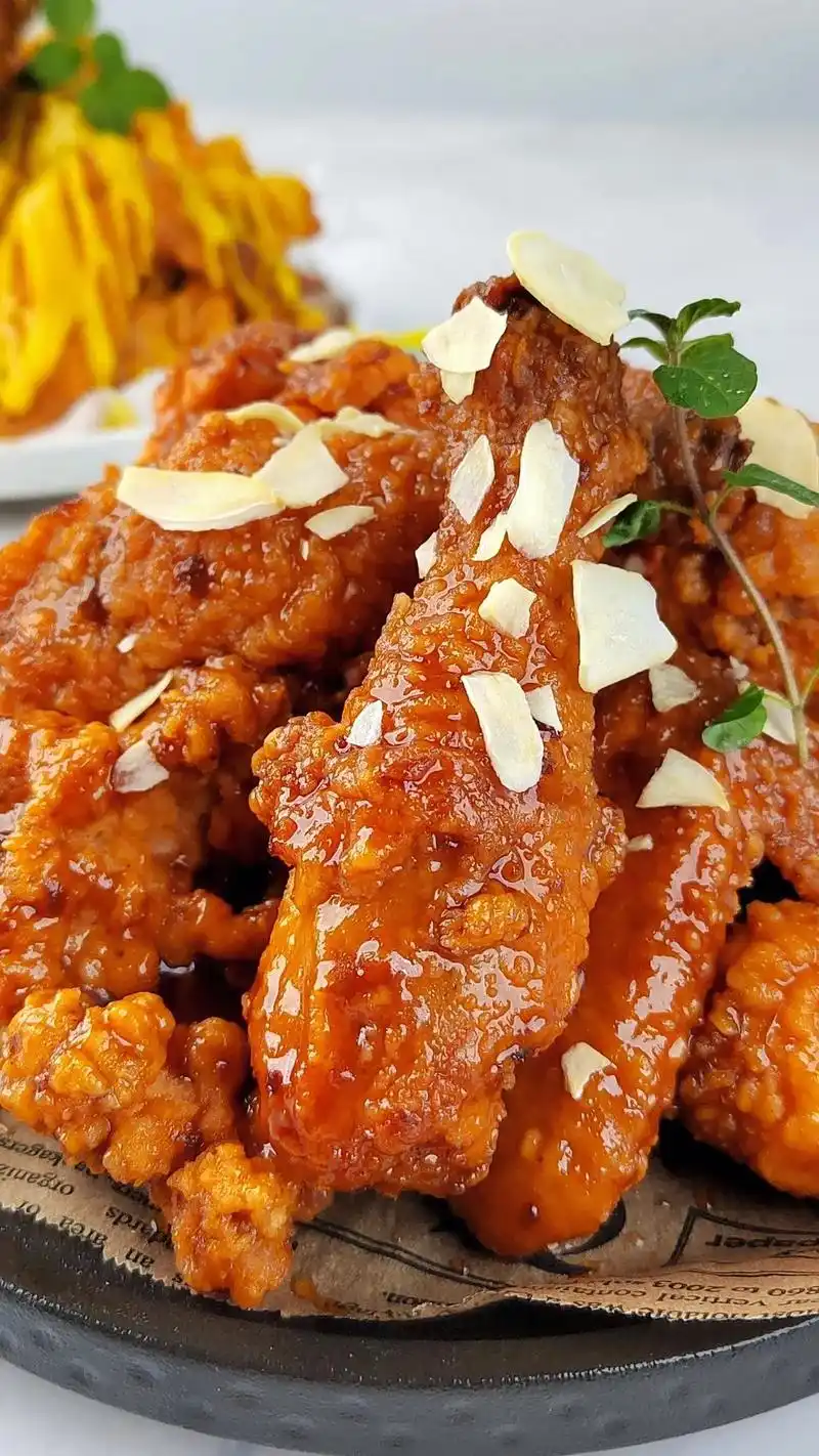 麦基斯韩式炸鸡酱.来波韩式炸鸡酱组合照片#韩式炸鸡 #麦基斯 - 抖音