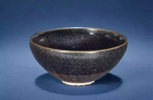 宋代是中国瓷器制作的高峰那些流传千古的民窑少不了这5大窑系