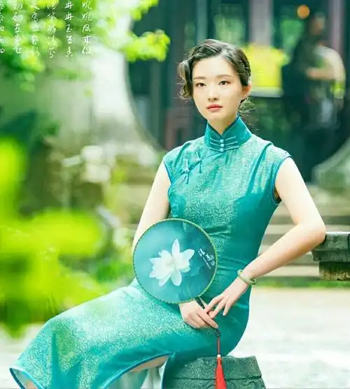 中国旗袍魅力无限