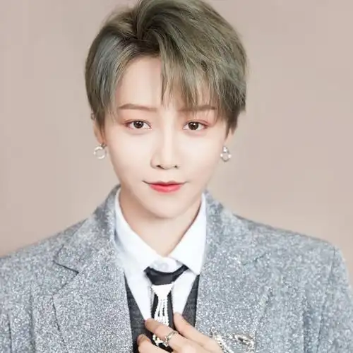 刘雨昕头像图片