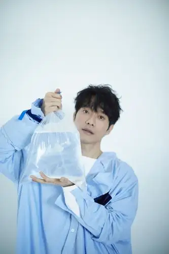 佛系 文青=张栋梁的别样「都会感」