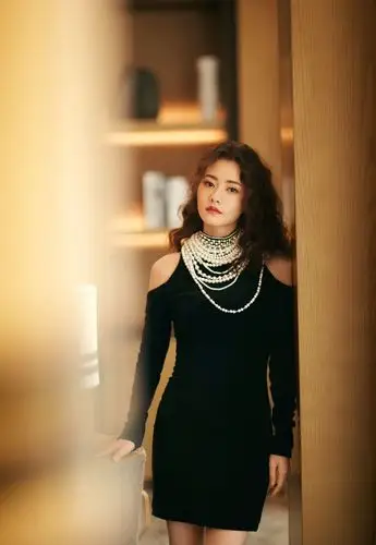 柴碧云发型是羊毛卷?看起来好有女人味