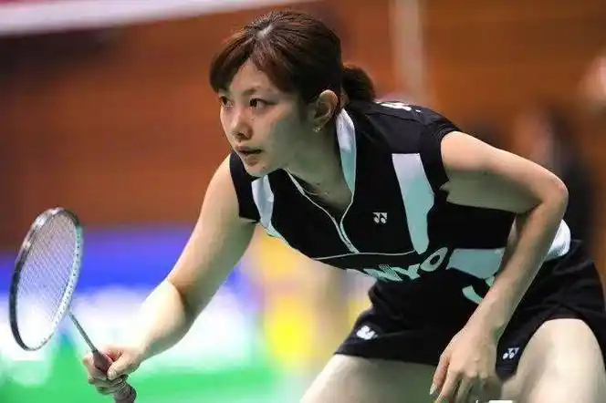 福岛由纪很生气:请不要偷拍我!_比赛_日本_羽毛球