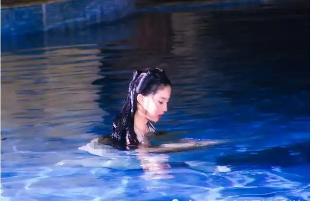 刘亦菲"水下戏"曝光,全身湿透,看到生图,网友:宛如出水芙蓉