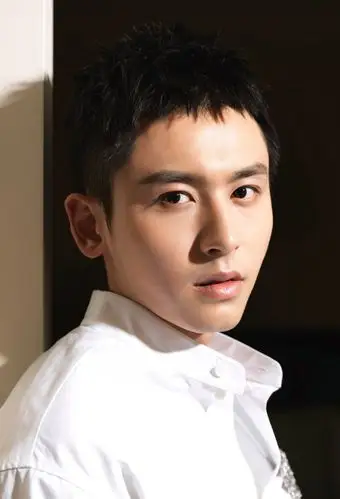 张哲瀚白衬衫清爽帅气写真图片26