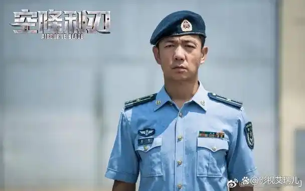 油头粉面就不要演军人了!让这13位男星告诉你,什么才是军人形象