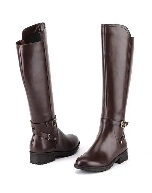 2015年新款深咖色小牛皮长靴