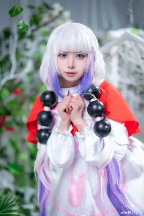 cos 正片出境:@桃井乳平妆娘:@咲梓摄后:@l同学不好好努力场地:@futa