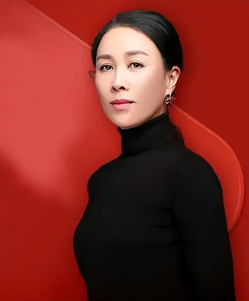 那英个人资料简介及("歌坛天后"那英出道34年,到底结了多少恩怨?