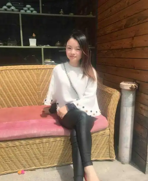 32岁离异女征婚照片(id:507193)_上海上海征婚交友_我主良缘网