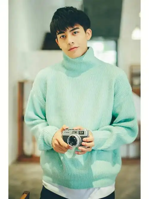 任何人没见过15岁的宋威龙我都会伤心3