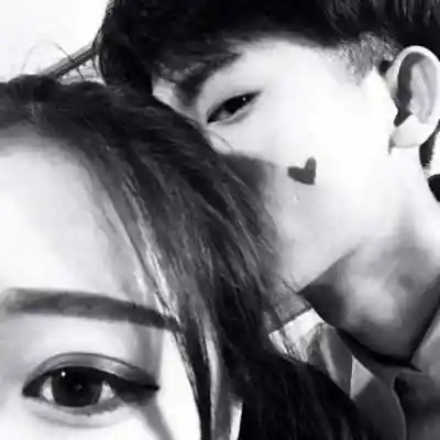 一对两张超酷情头黑白头像