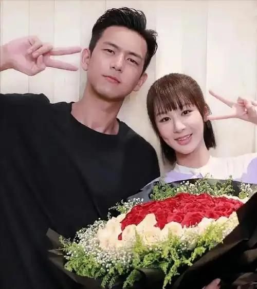 李现连续6年为杨紫庆生