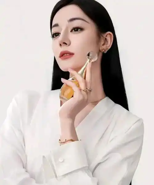 娱乐爆料:肖战,王一博,赵丽颖,任嘉伦,张艺兴,张若昀,娜扎|古力娜扎