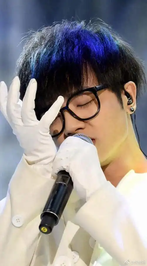 小八卦华晨宇张哲瀚杨洋宋茜陈赫耽改