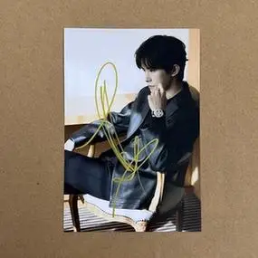 (最新)易烊千玺签名照 易烊千玺亲笔签名照保真可擦拭