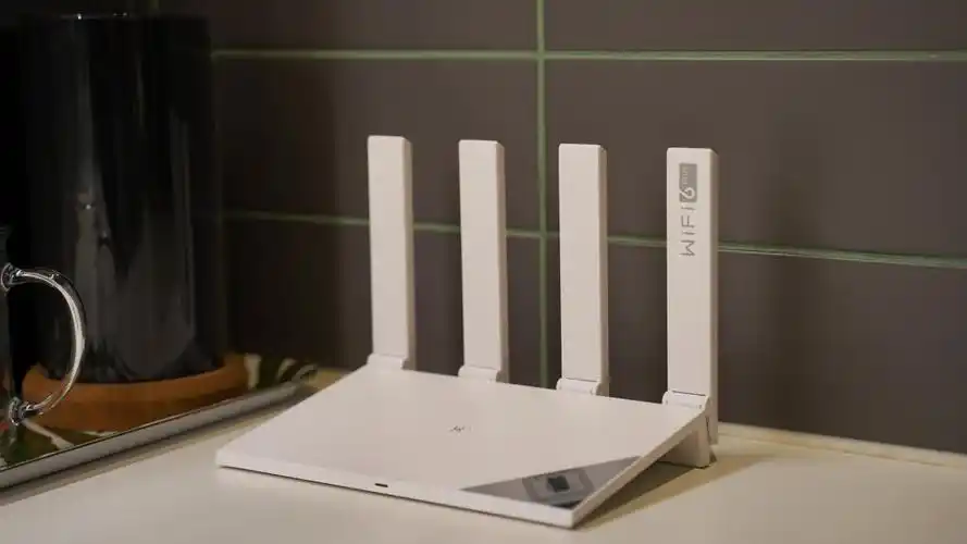 华为路由ax3上手体验和龟速网络说再见多人组团刷抖音不卡顿