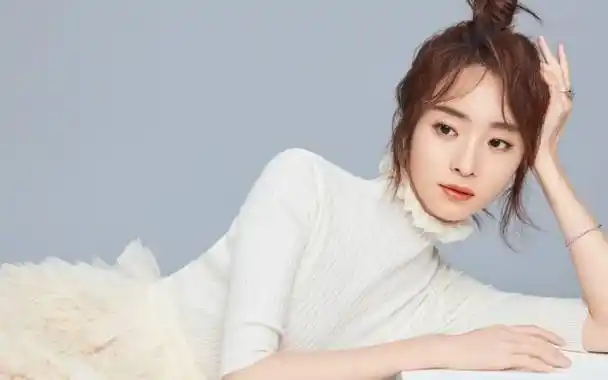 胡冰卿双胞胎胡玉洁学历(娱乐圈中出现一对双胞胎)(1)