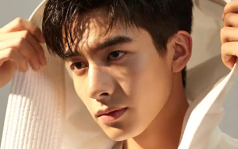 宋威龙酷帅有型时尚写真图片桌面壁纸