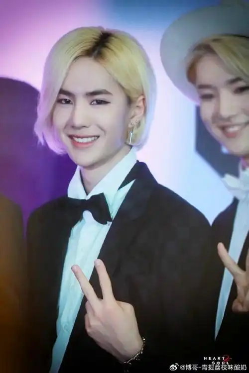 真的会珍惜每一张金发的王一博