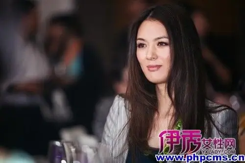 思浓与郎昆离婚后,远避美国疗情伤.