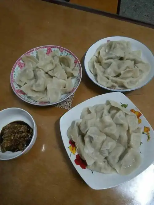 都去平静的心家去吃饺子吧