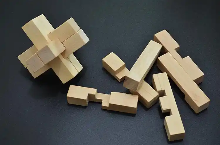 木质12块鲁班锁 孔明锁 高质量 古人智慧精粹 益智拆解