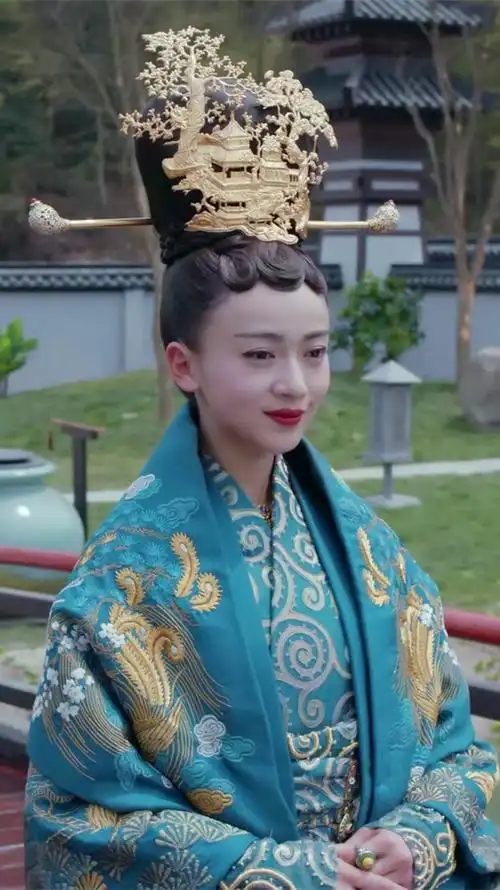 凤囚凰-冯太后-吴谨言饰