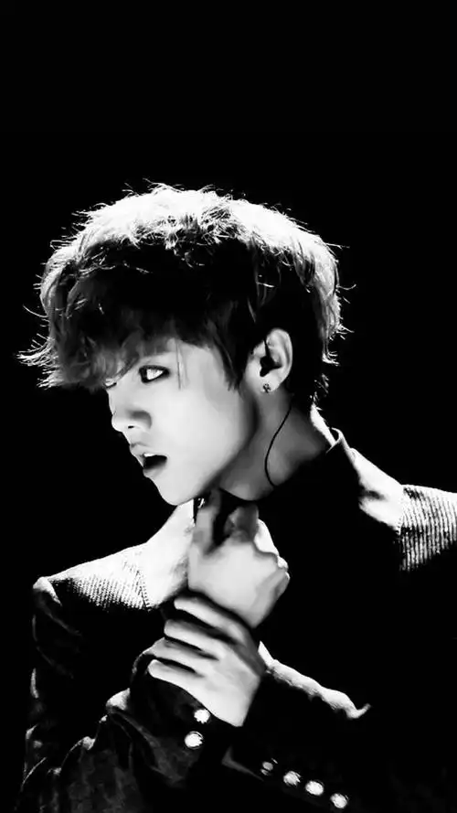 鹿晗高冷霸气图片(鹿晗高冷高清图片带字)-星座梦城