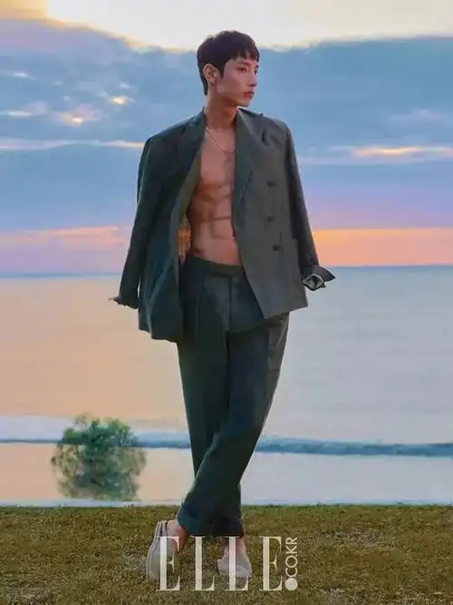 李洙赫×elle 拍摄花絮李洙赫×elle 拍摄花絮以下是他出演过的电视剧