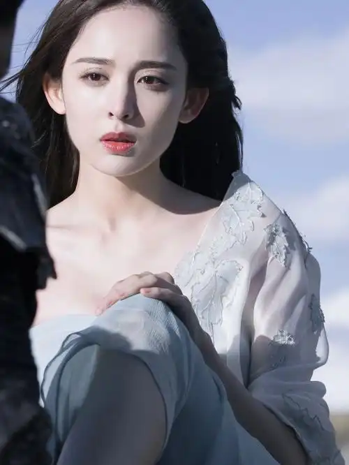 女明星中的女明星古力娜扎