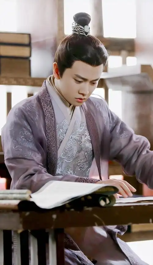 锦衣之下陆绎壁纸