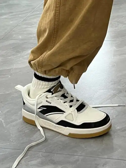 王一博同款的安踏我是真的会谢