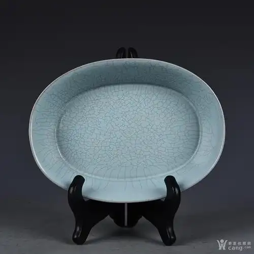 宋汝窑天蓝釉蟹爪纹水仙盆(乾隆御题铭文)