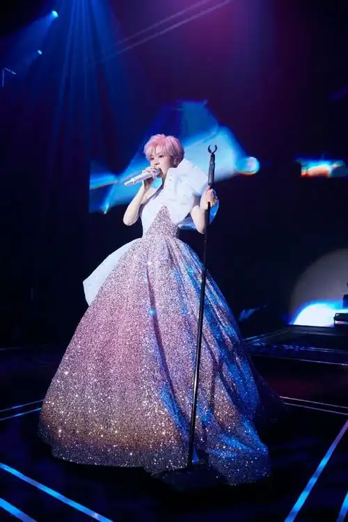 郁可唯上海演唱会