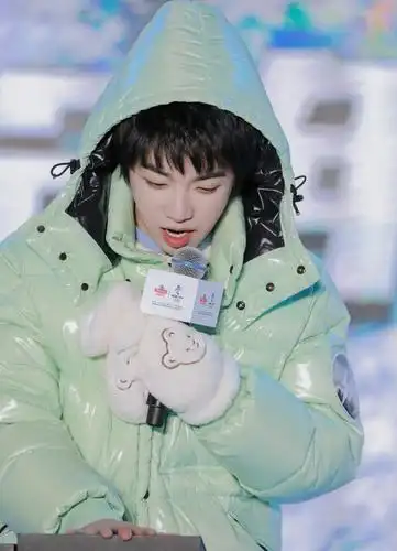 只注重吃的华晨宇不知道自己有多可爱