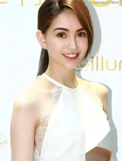 昆凌的性感写真,女神的完美身材让人难以忘怀!