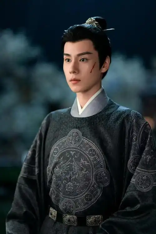 胡一天 束发##惜花芷