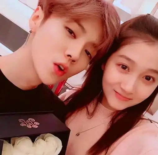 心动相守!关晓彤鹿晗甜虐恋情升级,两人秀恩爱霸占热搜榜!